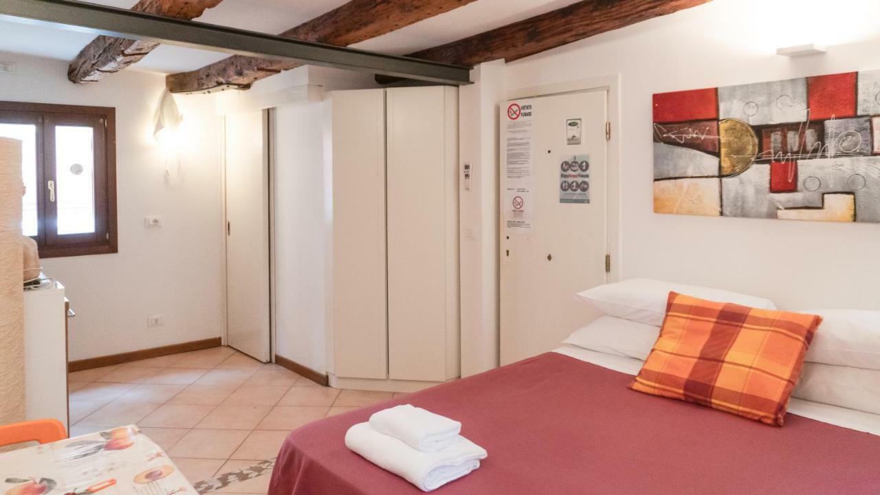 Appartamento In The Heart Of Biennale Ac Wi-Fi Venezia Esterno foto